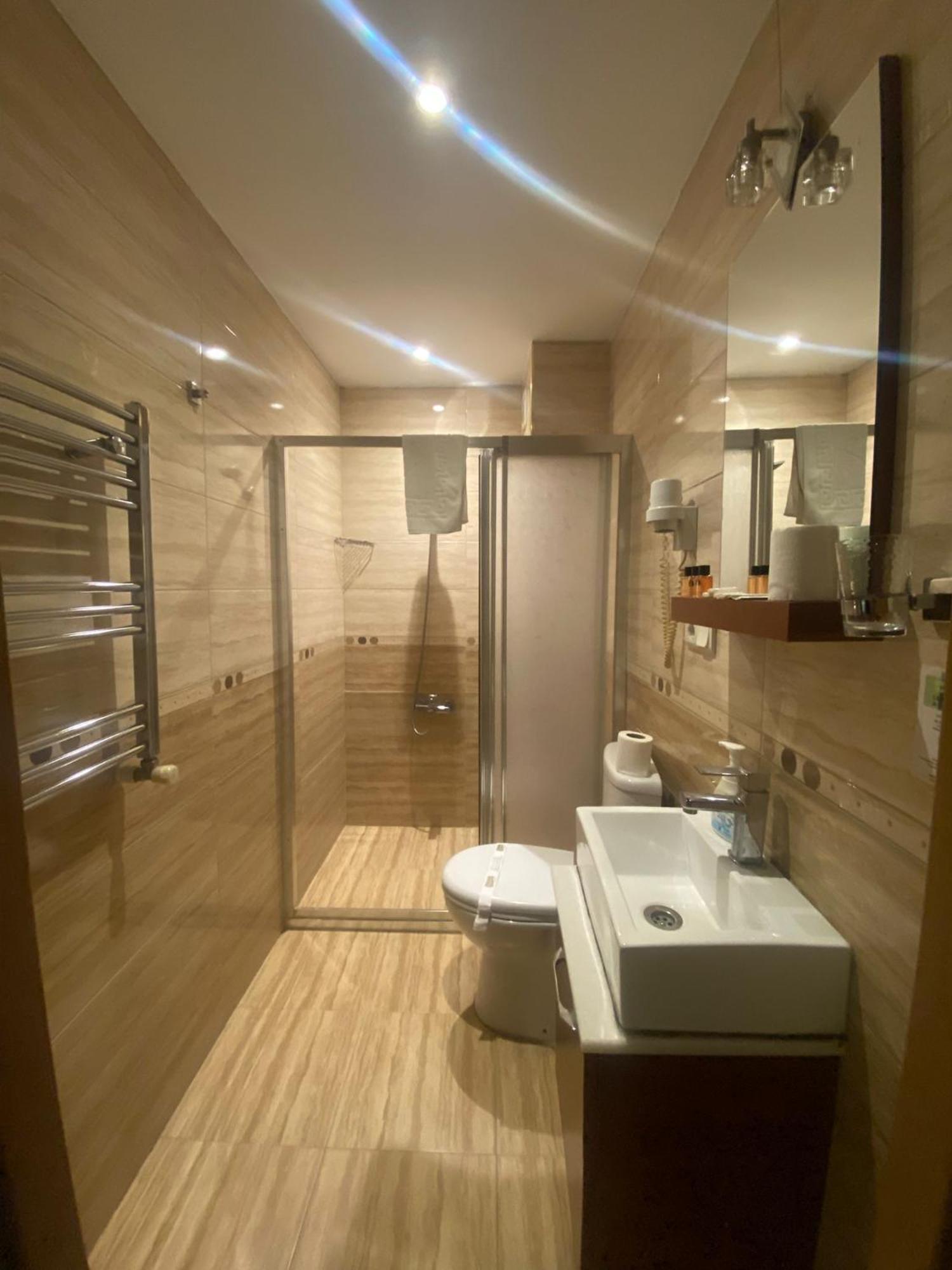 Hotel Real Life Estambul Exterior foto